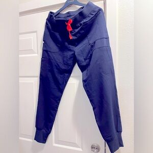 Figs scrubs navy size small nwot technical collection